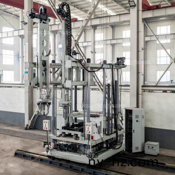 實(shí)(shi)心(xin)輪胎齣胎機(jī)